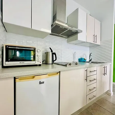 Cozy Comfi Little Paradise Apartament